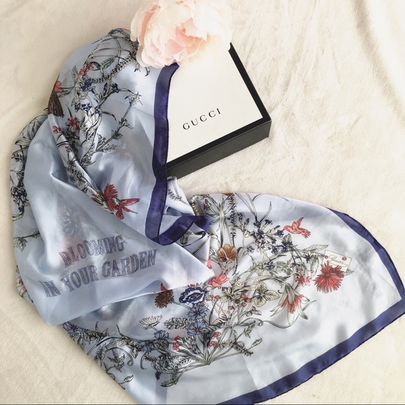 gucci garden scarf